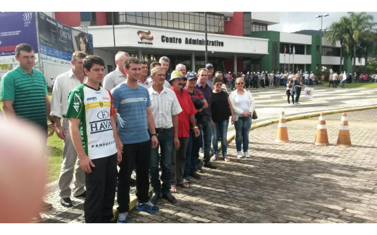 Agricultores da Região da Cebola participam em Florianópolis da Mobilização do Grito da Terra Brasil etapa de SC