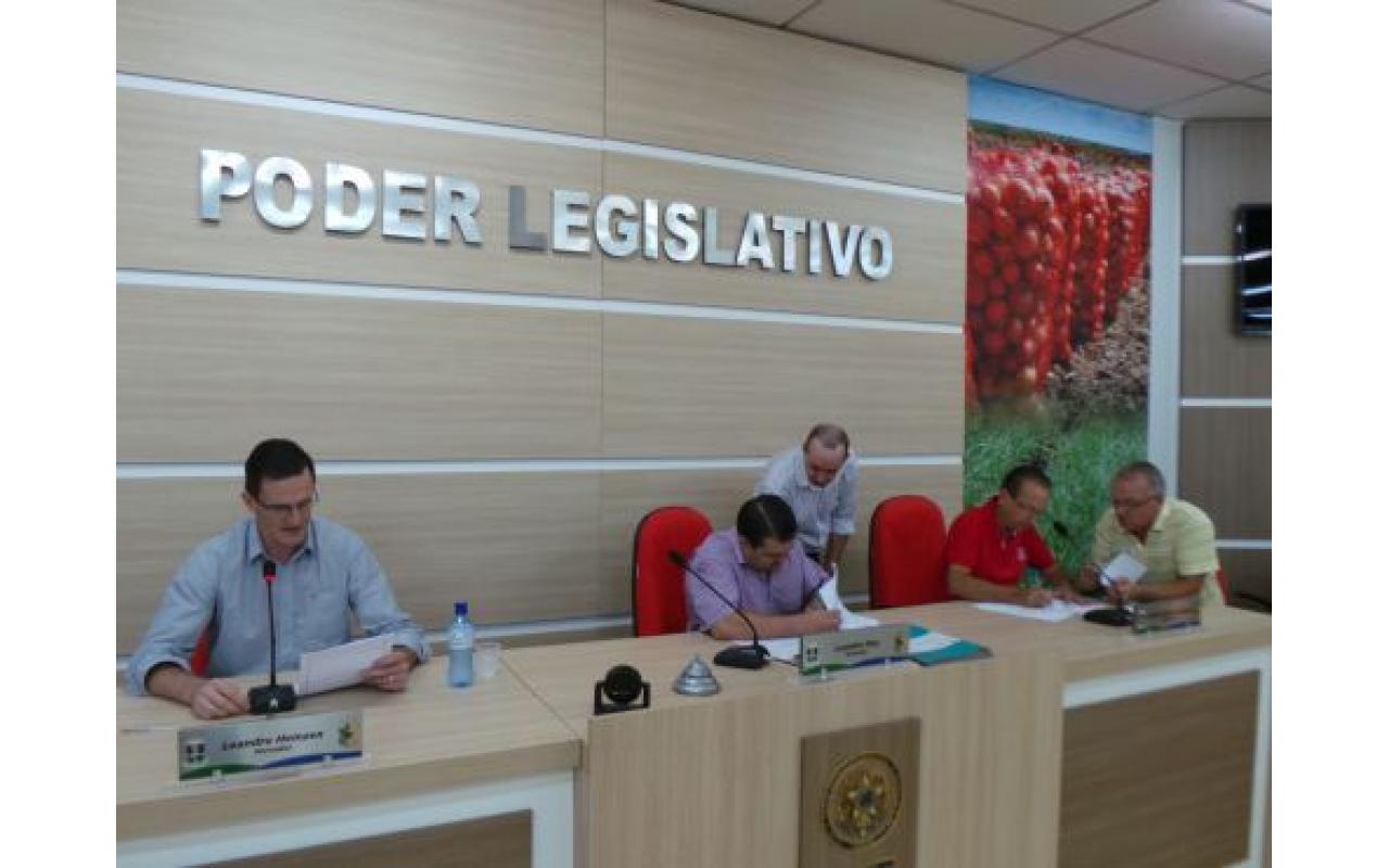 ITUPORANGA: Vereador aponta irregularidades e pede que município suspenda imediatamente a cobrança dos valores referentes à “Área Azul”