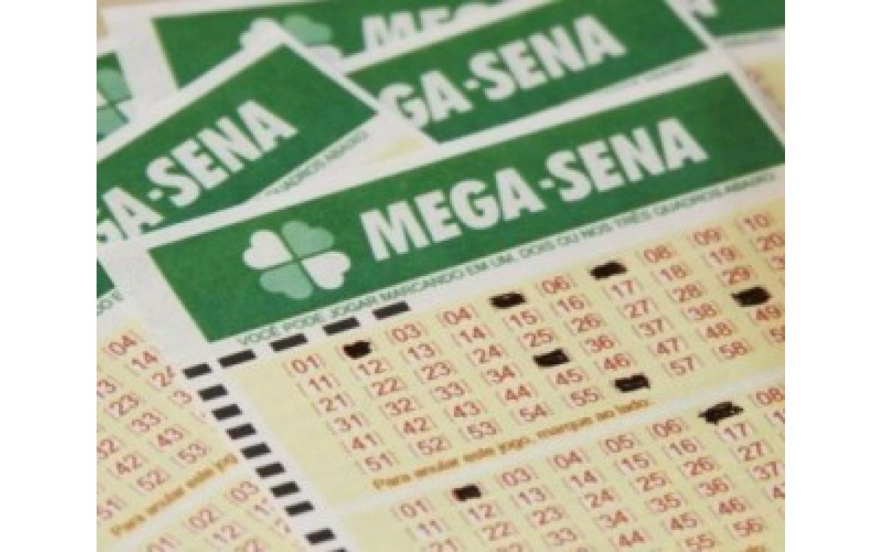 Governo autoriza Caixa a reajustar preços das Loterias