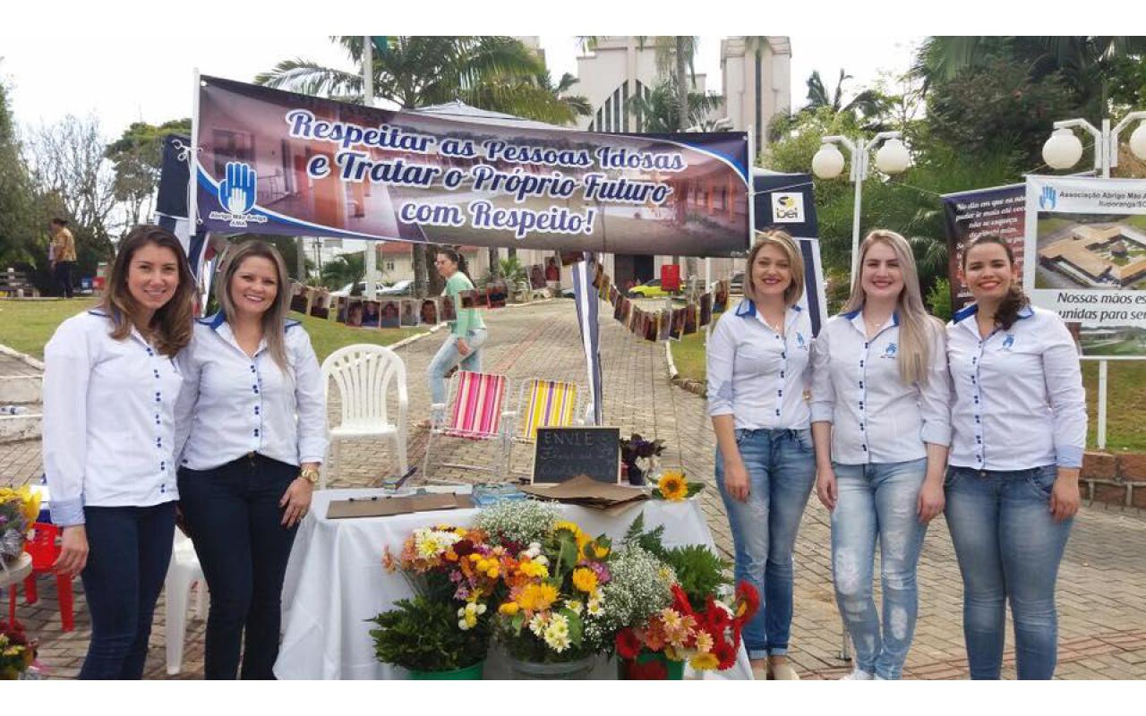 Grupo de Voluntários do Abrigo Mão Amiga promove neste sábado a Ação “Envie Flores aos Acolhidos do AMA – Pague com Amor