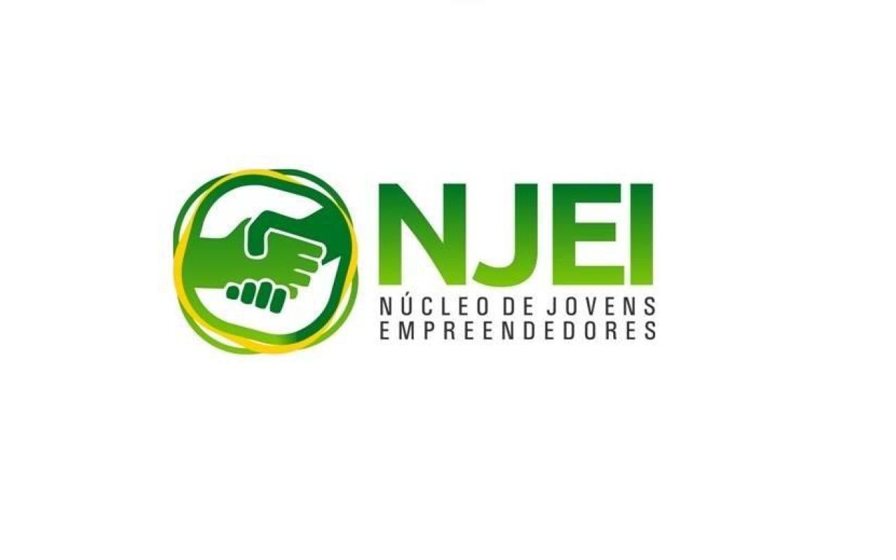 Núcleo de Turismo da Associação Empresarial apresenta folder com atrações turísticas de Ituporanga