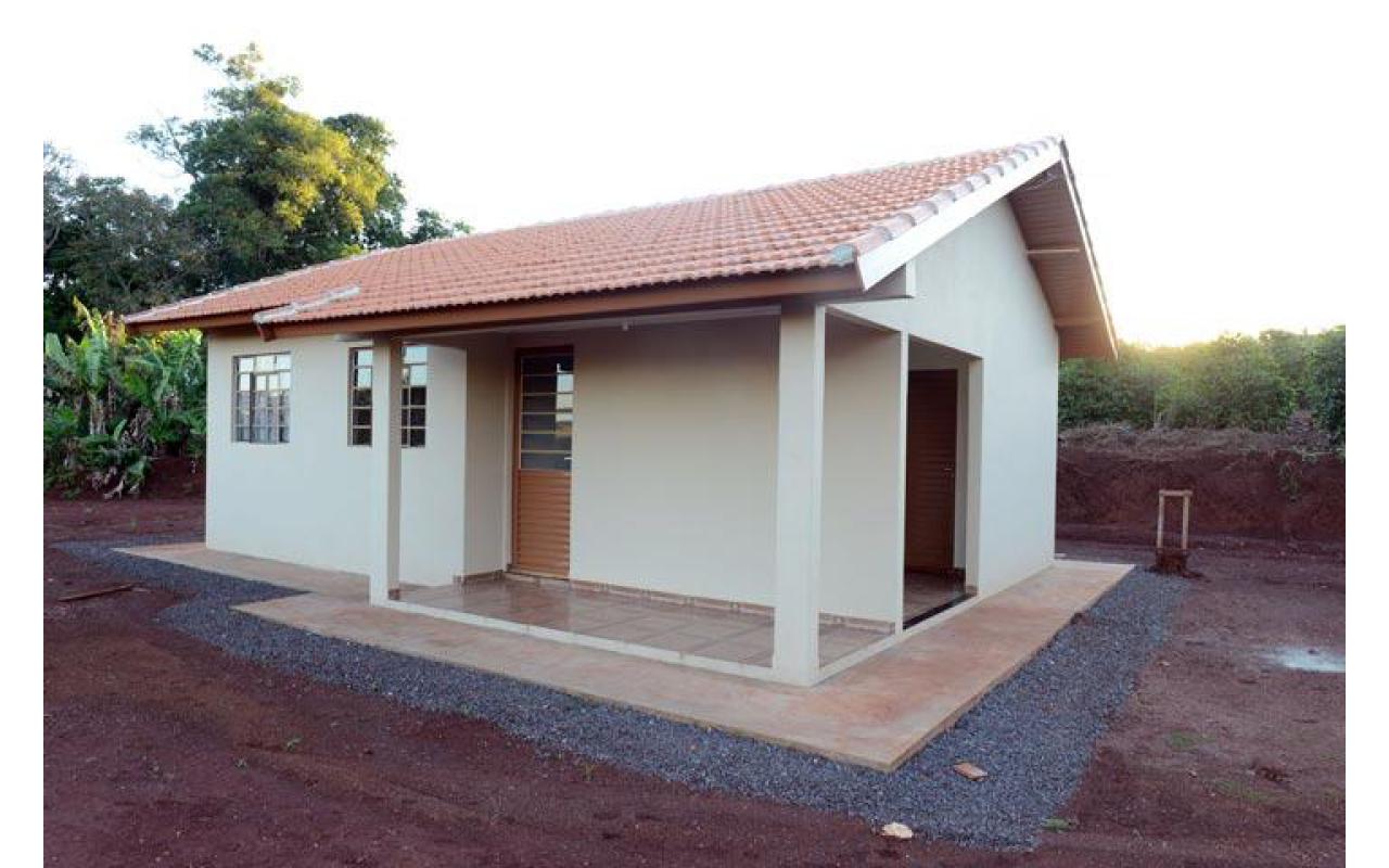 Sintraf dá encaminhamento sobre a situação de atraso em entrega de casas rurais na Região